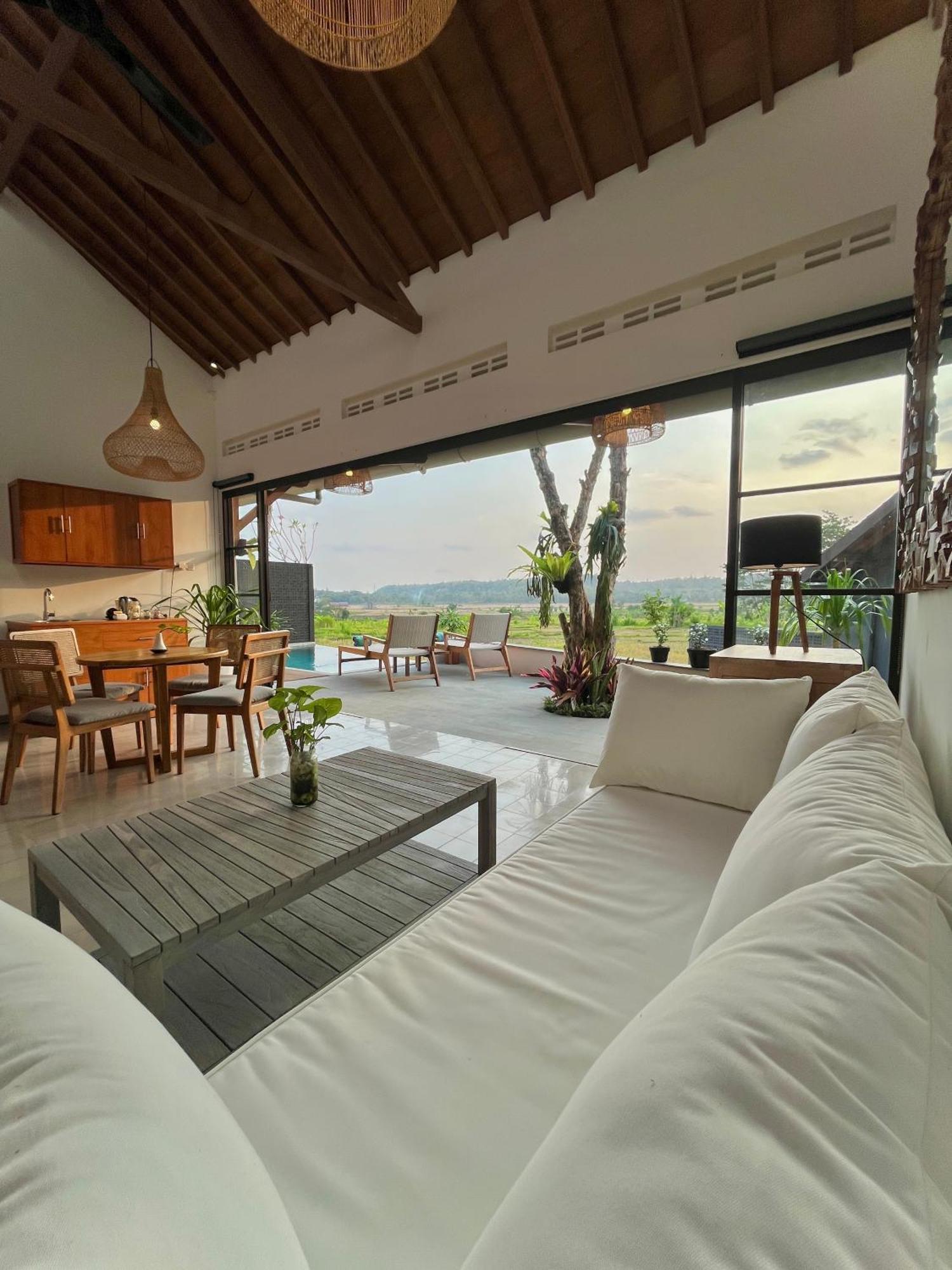Boutique Villa Jogja Senang Putjung Exterior foto